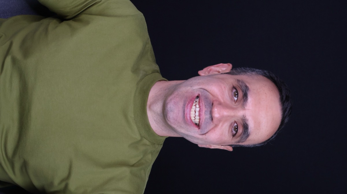 Smile Case 8 image 16